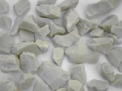 glass stones white opal 20-40 mm